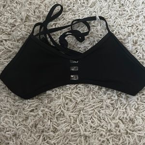 Jolyn bikini top